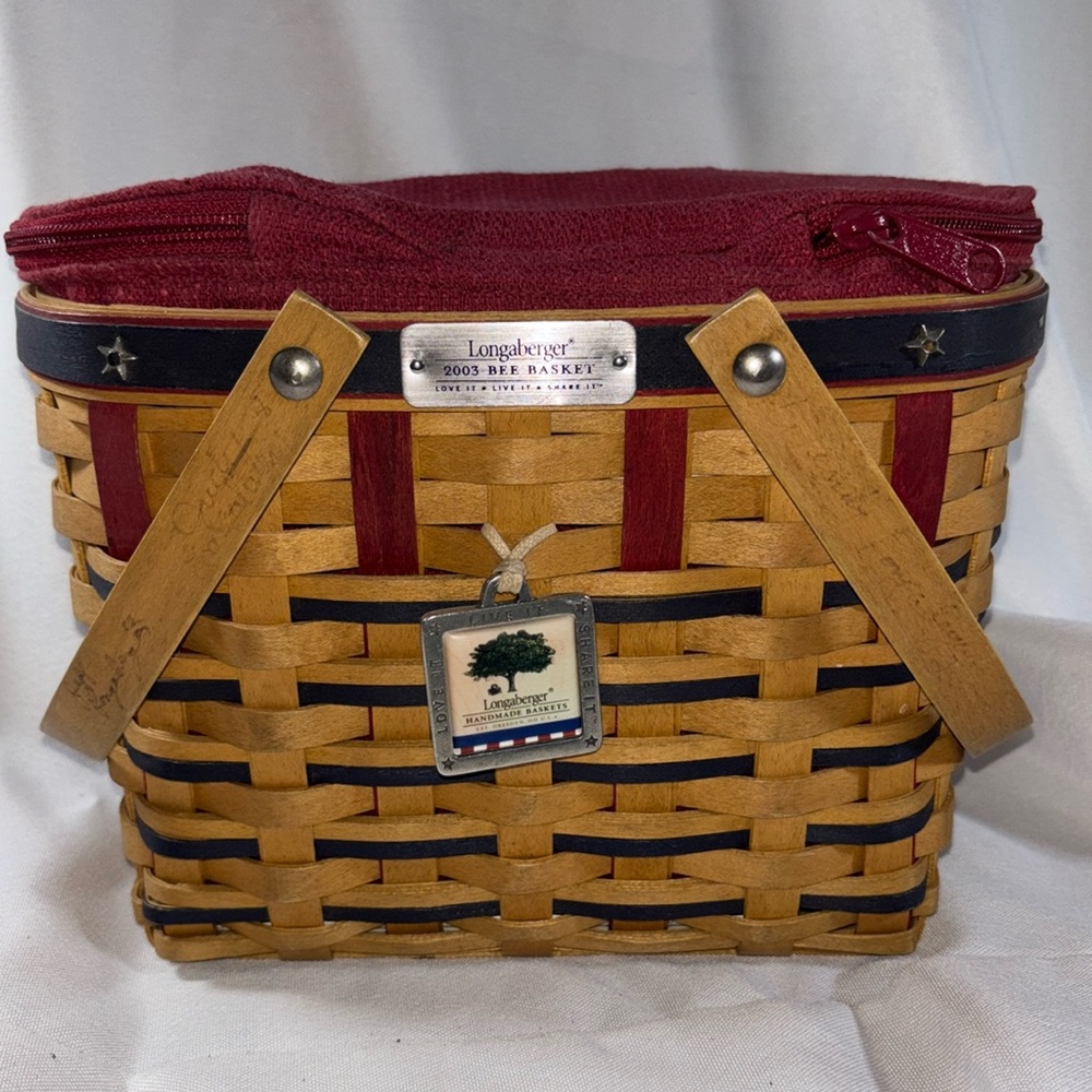2003 Longaberger Bee Basket